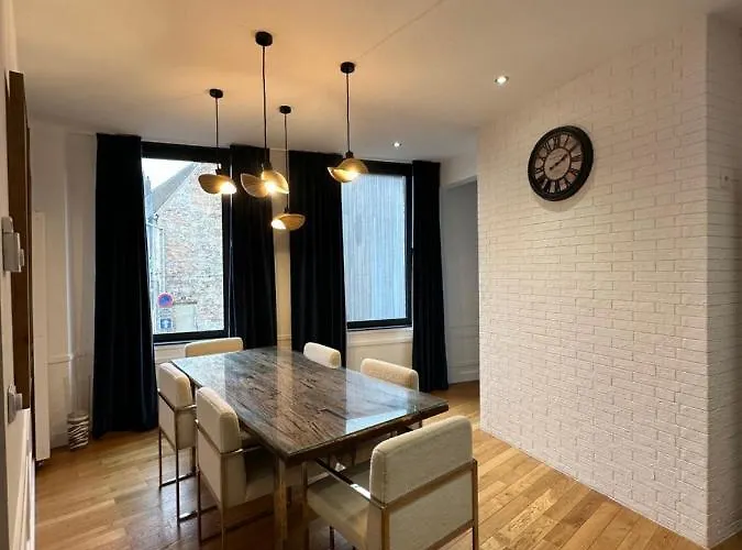 à Contre Courant Hébergement de vacances *